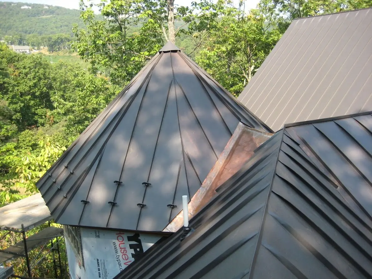 Professional Gutter Cleaning by Craftsman Roofing in Medimont